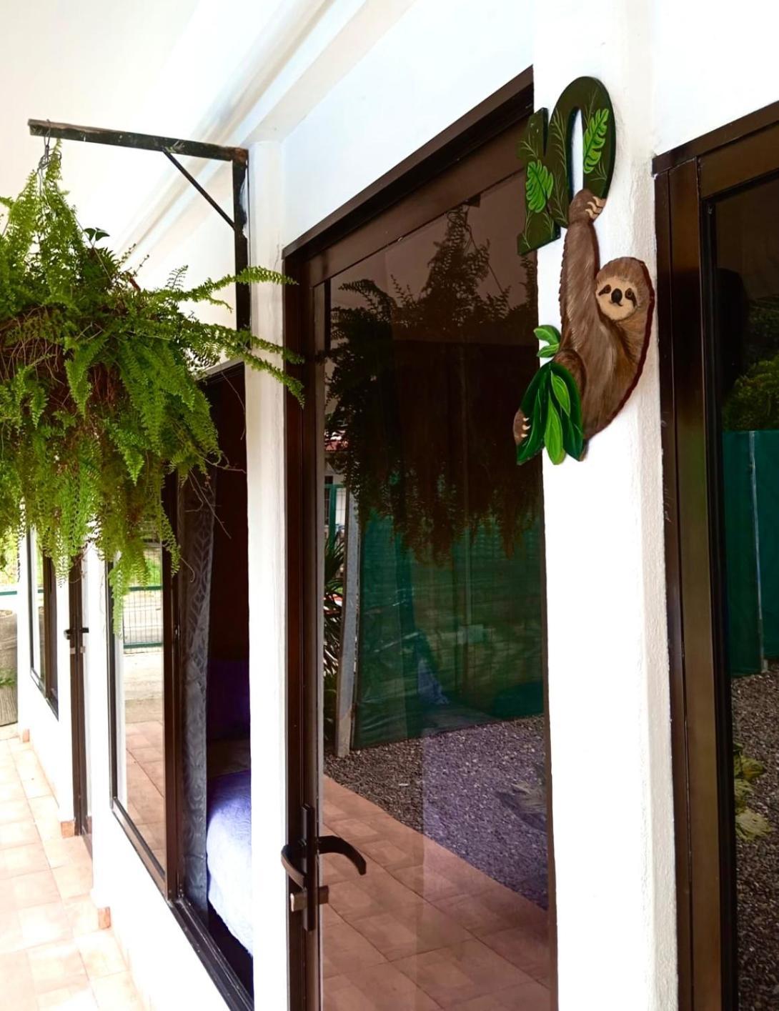 Habitaciones Kolibri Quepos Exterior foto